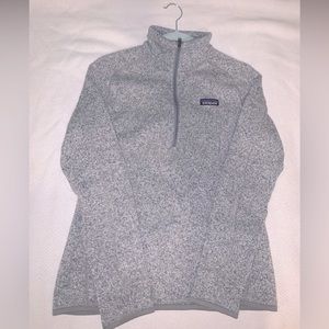 Women's grey patagonia 1/4 zip pullover